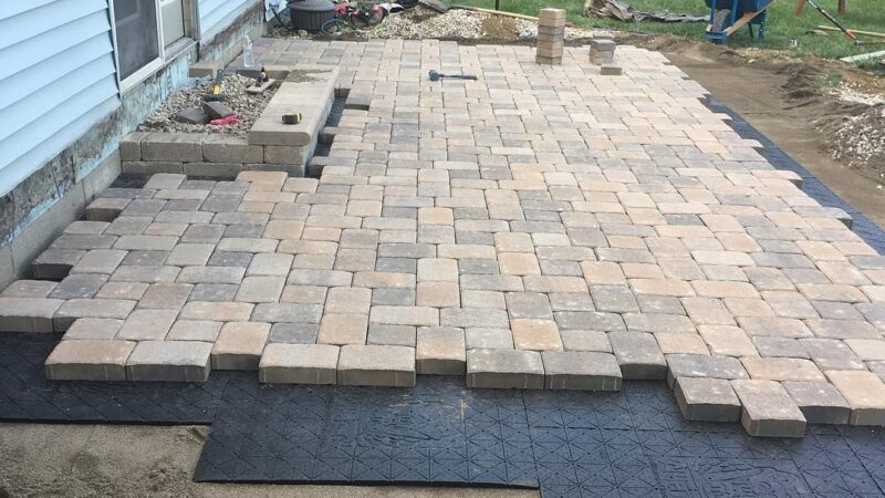 Cost to install pavers in backyard