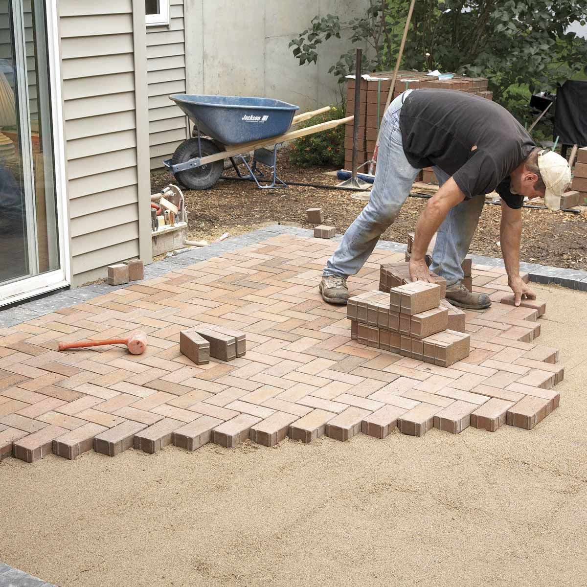 Price to lay pavers